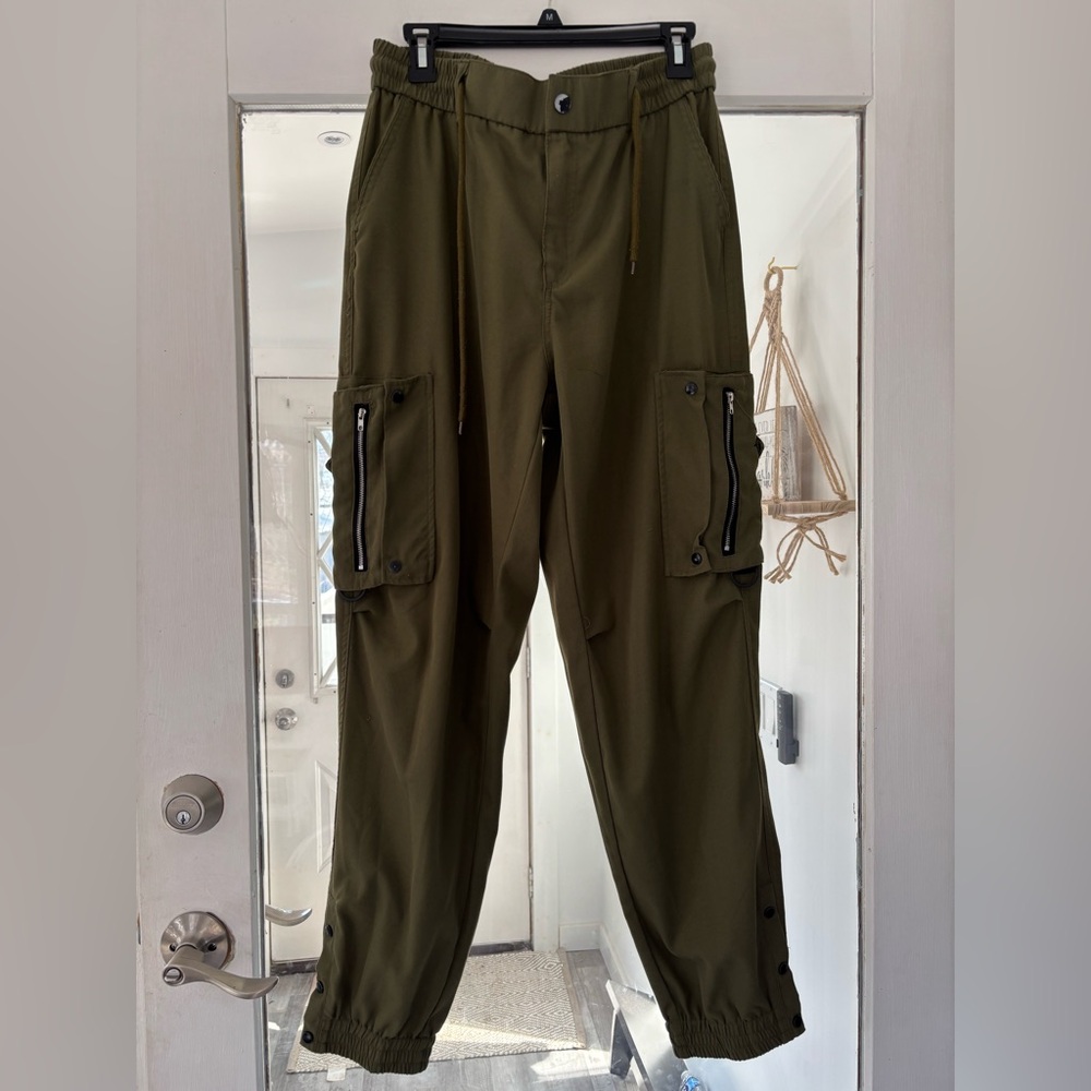 Olive Cargo Pants for‎ Women